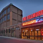 5 Mins To Fillmore! Queen Bed, Rooftop, Northernlibs!