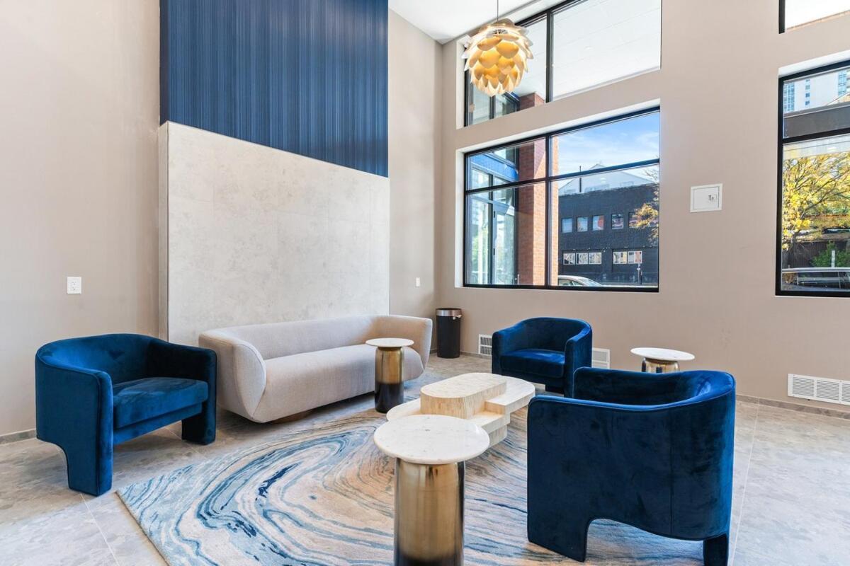 Apartment 5 Mins To Fillmore! Queen Bed, Rooftop, Northernlibs! *